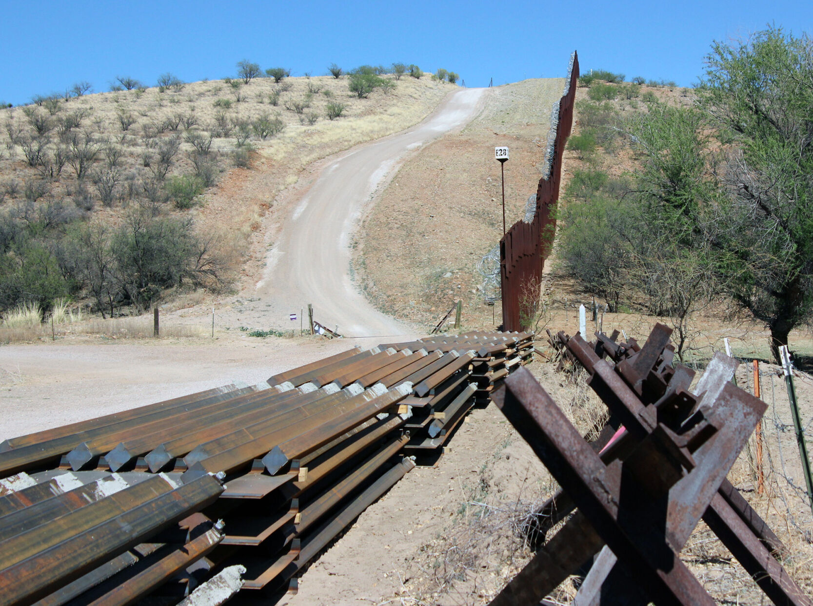 Bollards laying at border